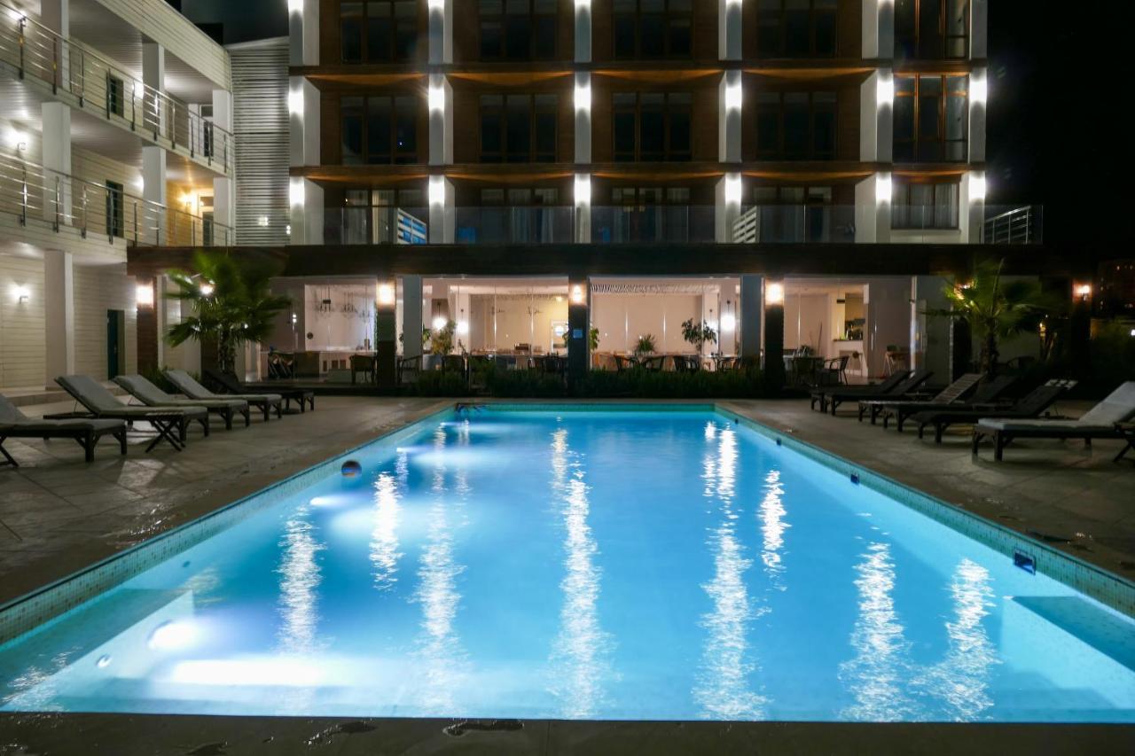 Aquamarine Family Club Hotel กากรา ภายนอก รูปภาพ